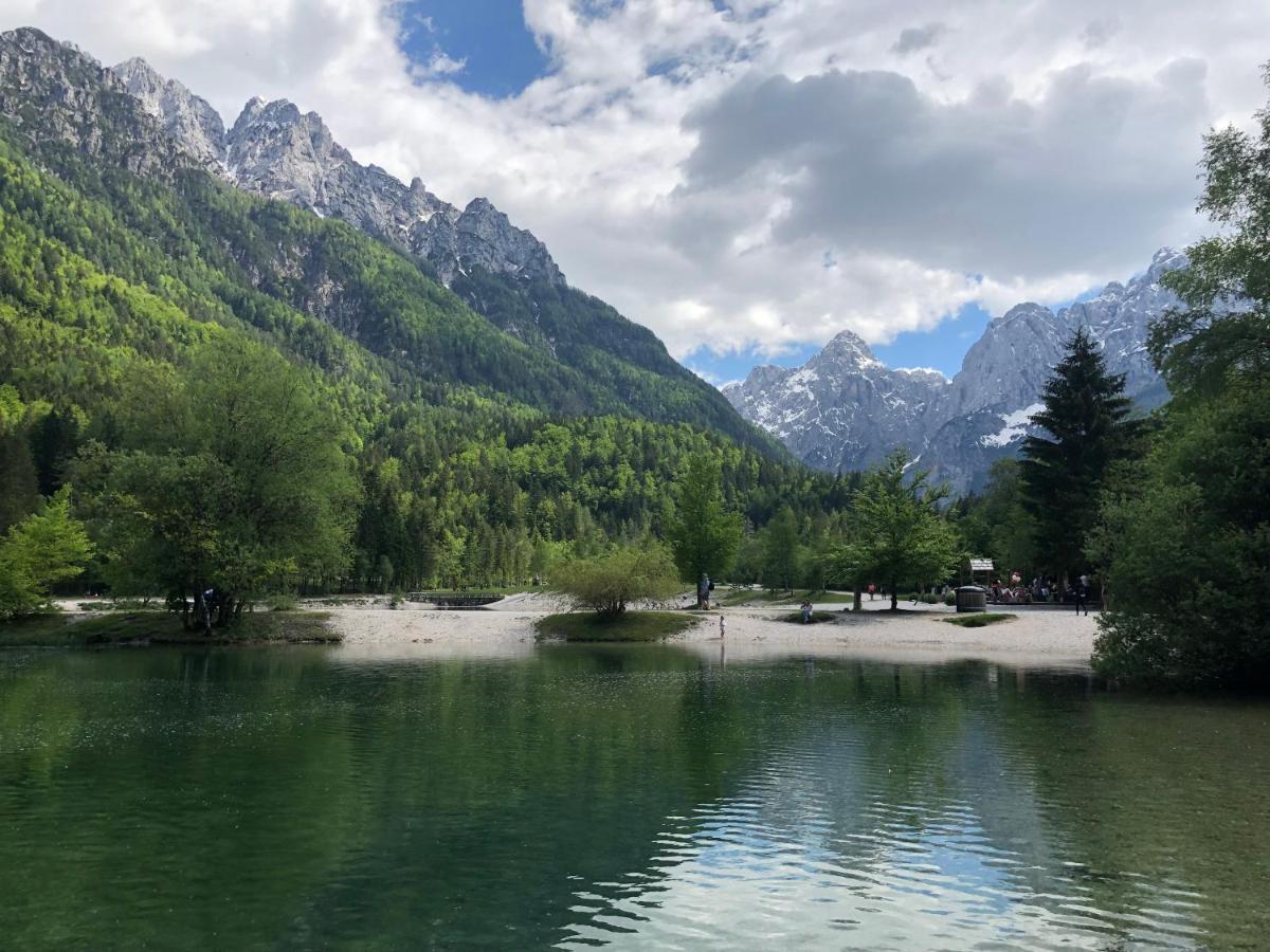 Vila Mojca Apartma Peridot - Center Kranjska Gora Zewnętrze zdjęcie